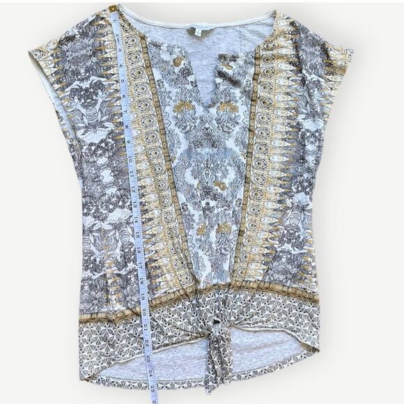 Lucky Brand Short Sleeve Multicolored Abstract Tie Front Top Blouse. Small. - Picture 6 of 8